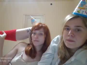 couple Hardcore Sex Cam Girls with holy_thighble
