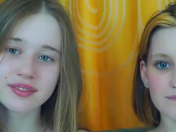 couple Hardcore Sex Cam Girls with synnefarmer