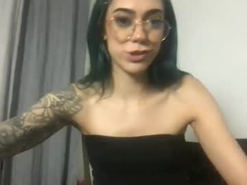girl Hardcore Sex Cam Girls with mercedes_111